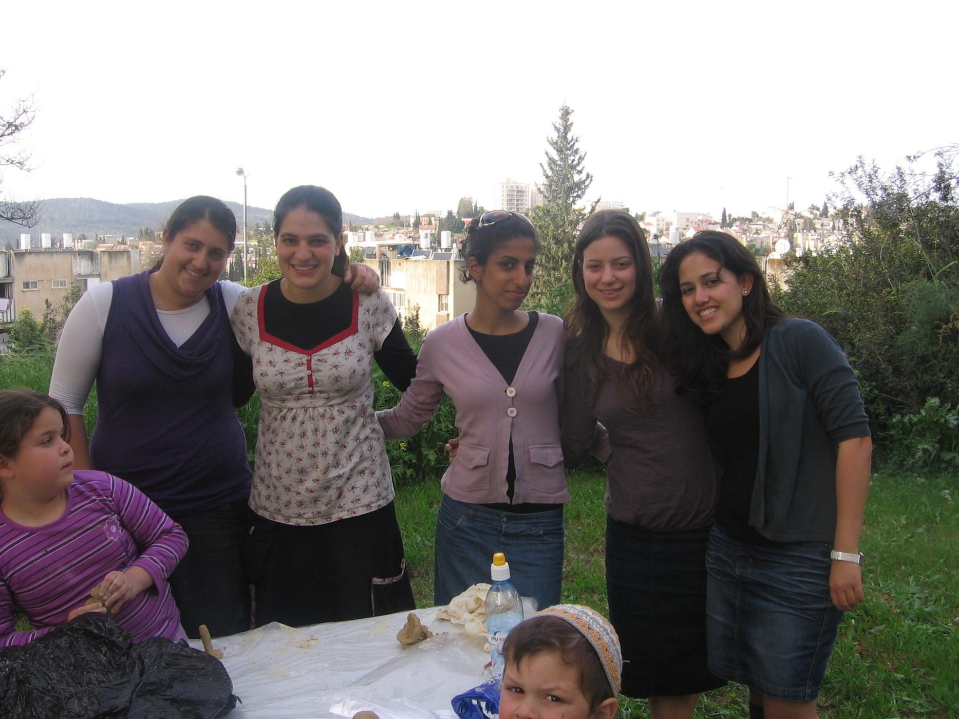 k_shabatgibushlgarinyahadbeitshemesh בנות שהגיעו לשבת גיבוש בגרעין "יחד" בבית שמש