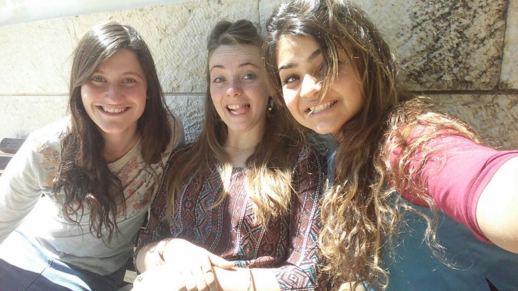 בנות שירות של אמי"ת צפת